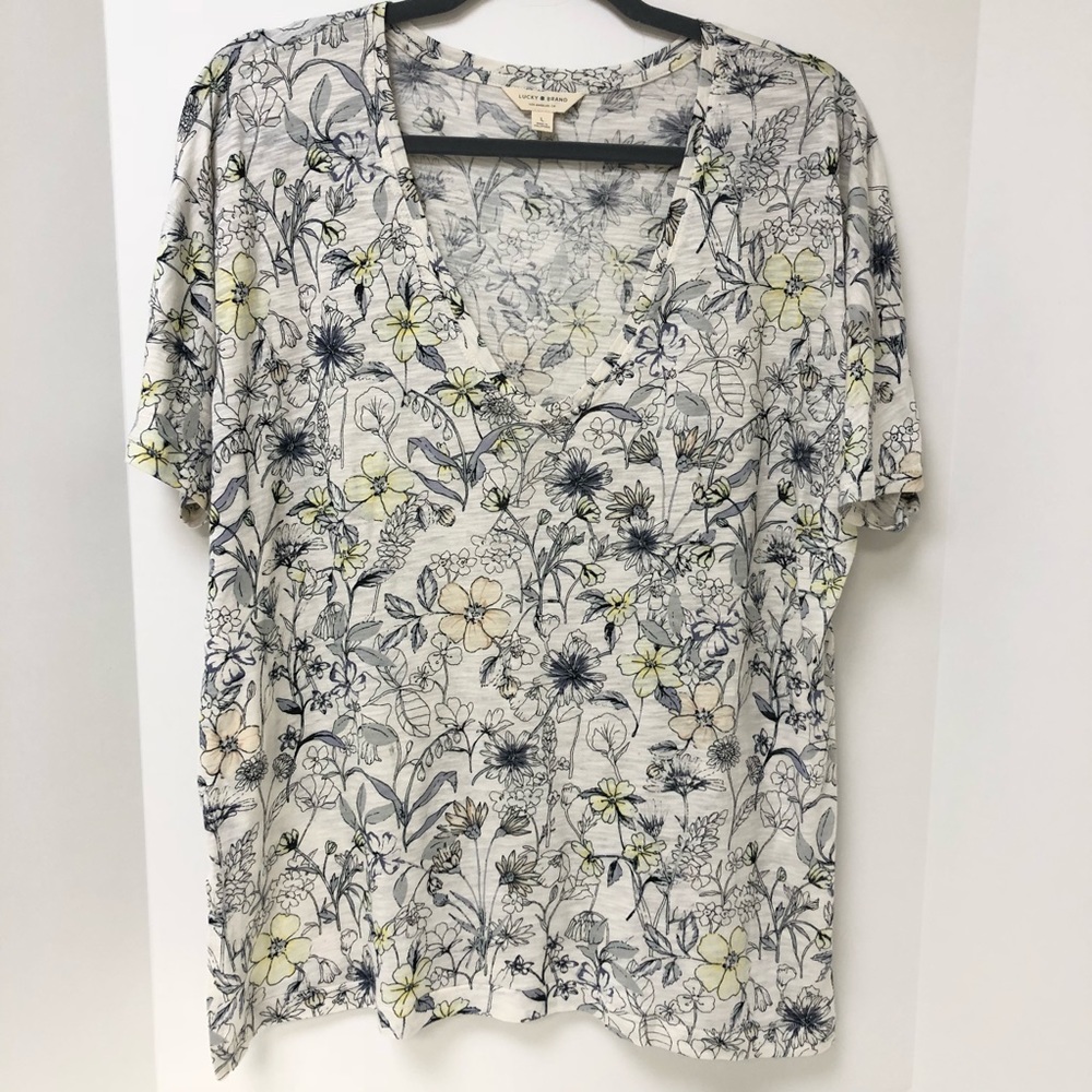Lucky knit top